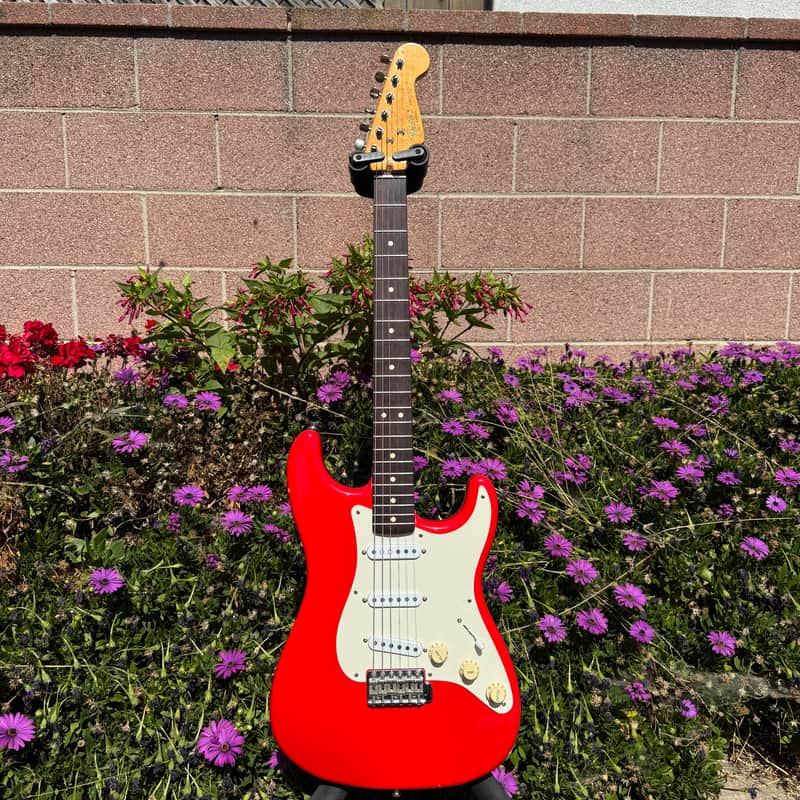 Fender Standard Stratocaster (2-Knob) 1983 - 1984 | Reverb