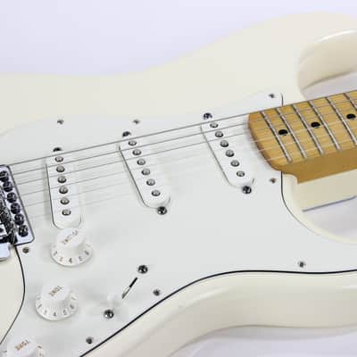 2012 Fender Made in Mexico Stratocaster Olympic White MIM -- Mexican Strat, Maple Neck, Hardshell Case! Bild 23