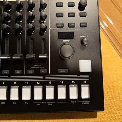 Roland TR-8S AIRA Rhythm Performer with Sample Playback 2018 - Present - Black image 6