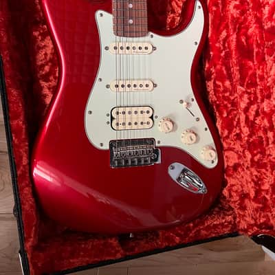 Fender Deluxe Stratocaster HSS 2020 Candy Apple Red with Hard Case image 2