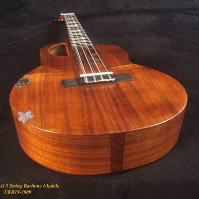Handcrafted 5 String Baritone Ukulele, Curly Hawaiian Koa, Maple Leaf Inlay, Soft-bag, Bruce Wei UKB19-2009 image 2