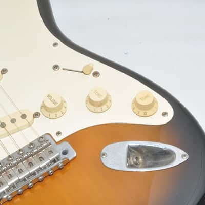 Fender Japan Stratocaster 1993-1994 Electric Guitar Ref No 6850 image 4