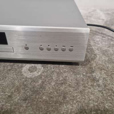 Rotel CD11 - Stereo Compact Disc Player - Silver - Good w/ Original Box image 3