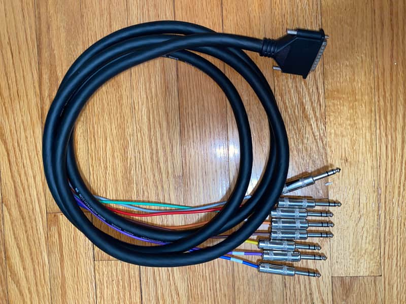 Hosa DTP-802 8-Channel DB25 to 1/4" TRS Male Cable Snake - 3m image 1