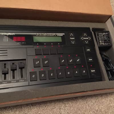 DigiTech VHM5 Vocalist 5-part Digital Vocal Harmony Processor with