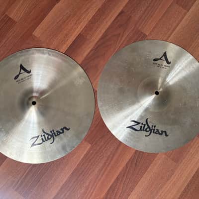 Zildjian 15" A Series New Beat Hi-Hat Cymbals (Pair) - Traditional image 1
