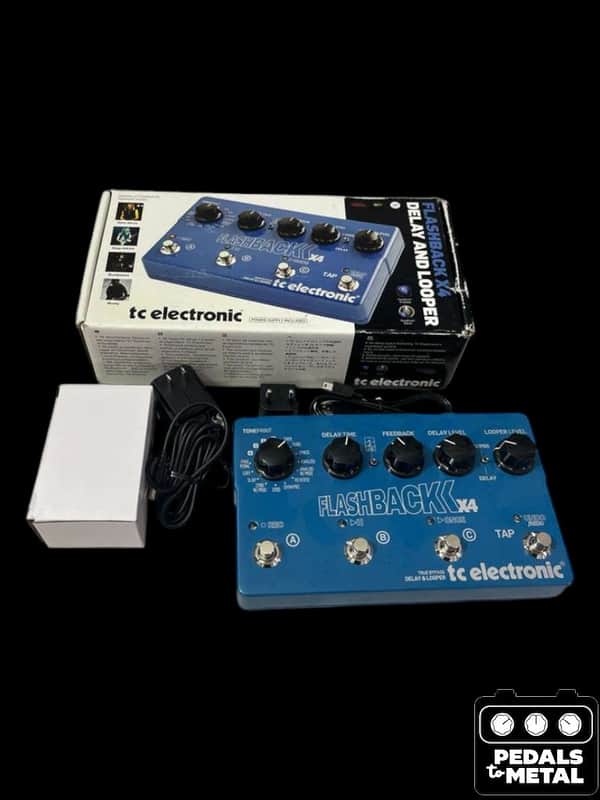 TC Electronic Flashback X4 Delay & Looper 2011 - 2019 - Blue - X18314 image 1