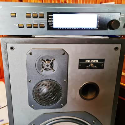 BSS Audio FCS-926 Varicurve System Dual Equalizer Analyzer image 1