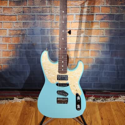USA-Made Robin Ranger Seafoam Green w/ Hard Case & Strap image 3