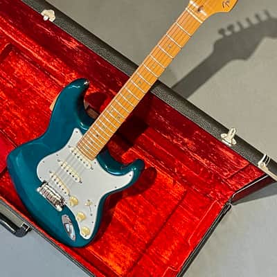 “Time Capsule” Fender Stratocaster American Deluxe 1998 - Teal image 2