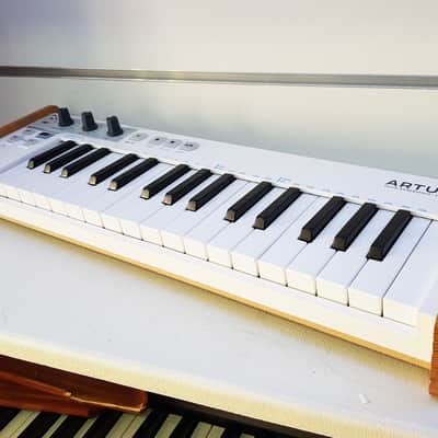 Arturia Keystep Solid Oak Stand from Synths And Wood image 4