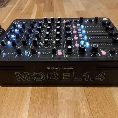 Allen & Heath Play Differently Model 1.4 6-Channel Analog Mixer 2021 - Present - Black Bild 3