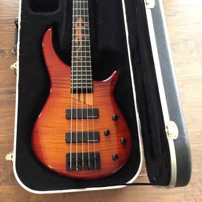 Warmoth Gecko Custom 5 String Bass 2000's Red Sunburst / Seymour Duncan P/Us image 13