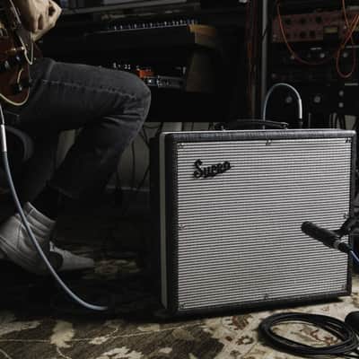 Supro 1696RT Black Magick Series 25-Watt 1x12" Combo Amp w/Reverb & Tremolo image 10