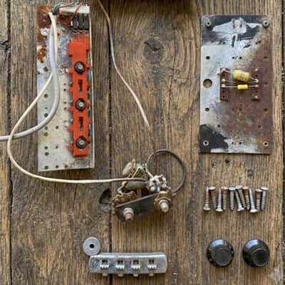 Immagine Vintage Layolo Bass (Made in Italy) - Pearloid Body - Restoration Project - 3