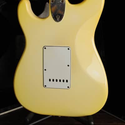 Fender International Series Stratocaster Arctic White 1981 Vintage Guitar Pre-Owned image 10