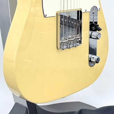 Fender Vintera III Mid 60S Telecaster- Vintage Blonde Serial#:MX26030066 image 3