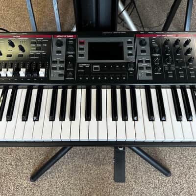 Roland V-Stage 76 Digital Stage Piano 2025 - Present - Black image 4