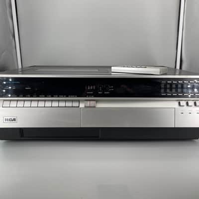 1980s RCA SelectaVision VFT650 VCR Video Cassette Player Recorder image 2
