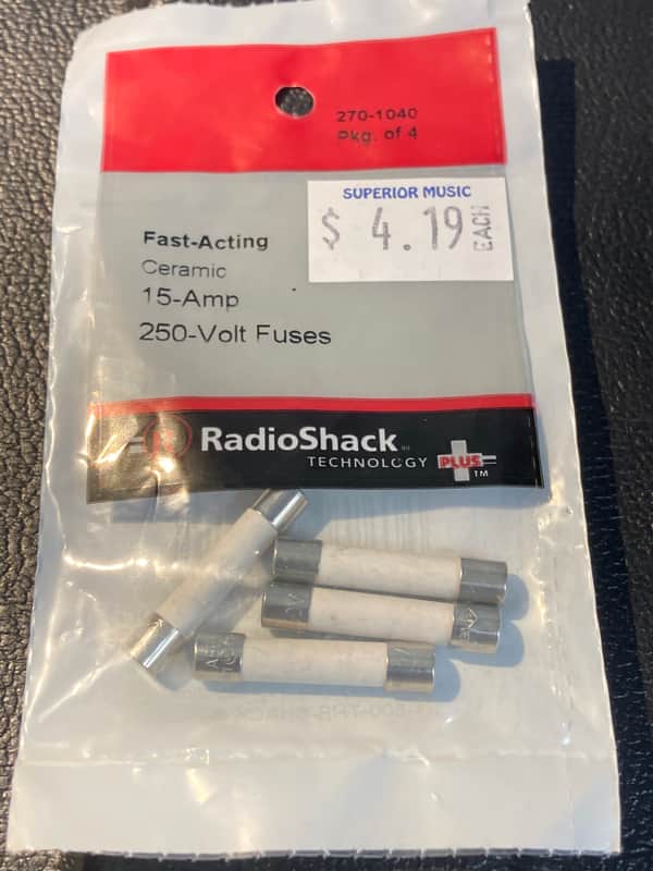 Radio Shack 15 Amp 250V Fast-Acting Ceramic Fuse 2023 - 1 1/4x 1/4 image 1