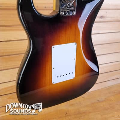 2025 Fender Custom Shop Limited Edition 70th Anniversary '54 Stratocaster NOS with CS Deluxe Case image 8