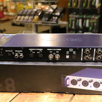 Zoom TAC-8 Thunderbolt Audio Interface 2010s - Silver image 4