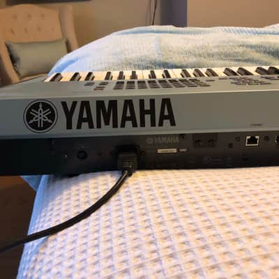 Yamaha Motif XS 7 Production Synthesizer 2000s - Gray image 7