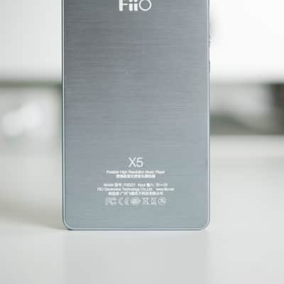 Fiio X5 2nd Gen Hi-res Audio Player (Gunmetal) in Excellent Condition image 7