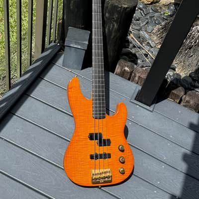 Fender Precision Bass 40th Anniversary 1992 - stunning Amber finished Flamey Maple neck by the Custom Shop ! image 2