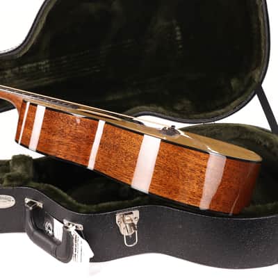 Martin Standard Series 00-18 Acoustic Guitar Natural image 5