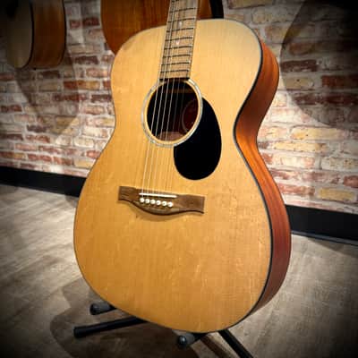Eastman PCH1-OM - Classic image 1
