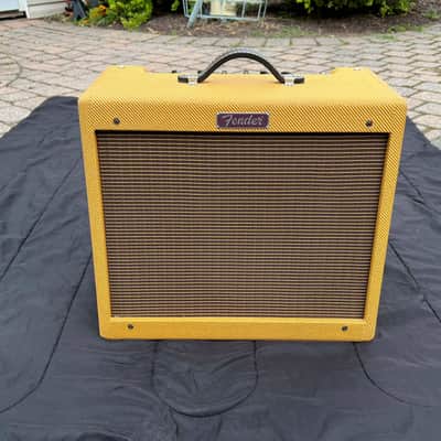 Fender Blues Junior IV FSR Limited Edition Lacquered Tweed 15-Watt 1x12" Guitar Combo 2019 - 2021 Lacquered Tweed image 1