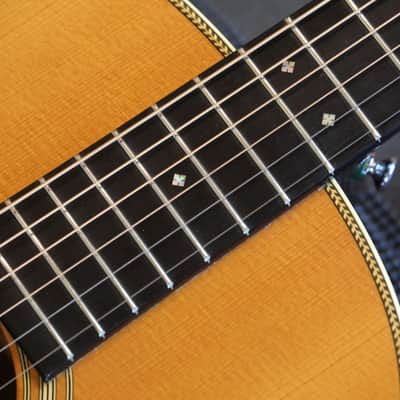1995 Martin Custom HD-28 S 12-Fret Slotted LR Baggs Acoustic Guitar Natural + OHSC image 8
