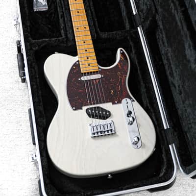 2005 Melancon Pro Artist T Telecaster in Transparent White. 6.6lbs image 7