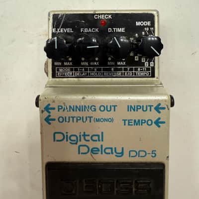 Boss Roland DD-5 Digital Delay Echo Vintage Pink Label Guitar Effect Pedal image 2
