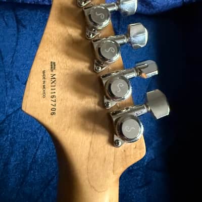 Fender Classic Player '60s Stratocaster with Rosewood Fretboard 2007 - 2018 - Sonic Blue image 8