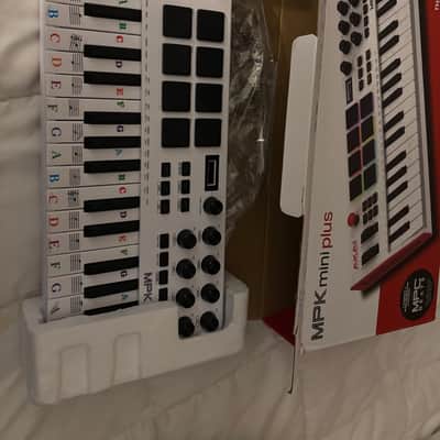 Akai MPK Mini Plus 37-Key MIDI Controller 2022 - Present - Black image 2