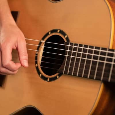 Ortega R121-7/8 Family Series 7/8 Classical Guitar 6 String - Mahogany Natural + Gigbag image 3