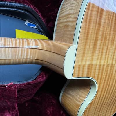 GIBSON LeGrand 2003 - Natural # 22333003 image 10
