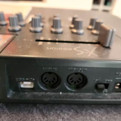 Evolution X-SESSION Midi Controller - Metal image 3