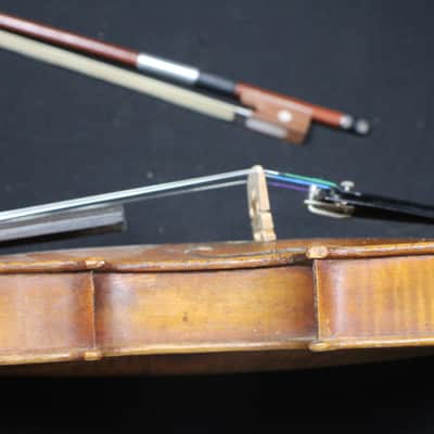 An Antique Unmarked Antonius Stradivarius Model Full Size 4/4 Violin, Bow & Case   # 17 V image 7