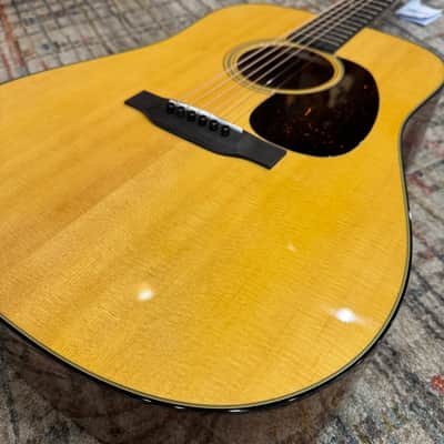 Martin Standard Series D-18 2018 - 2024 - Natural image 3