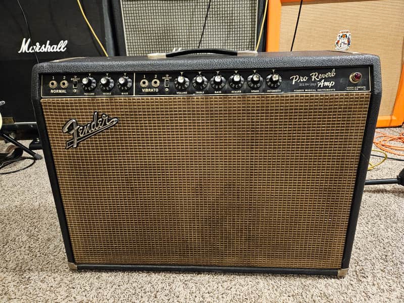 Fender Pro Reverb 2-Channel 40-Watt 2x12" Guitar Combo 1965 - 1967 - Black Panel image 1