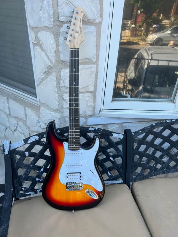 Donner DST-100S Standard Series Strat Type image 1