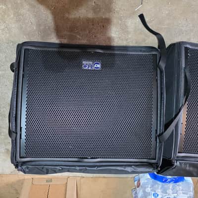 RCF TT25CXA monitors image 5