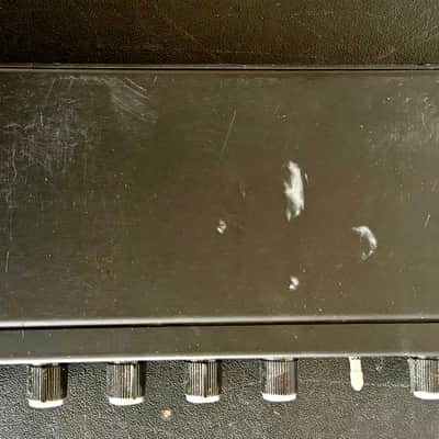 Biamp Model M2/V Electronic Crossover image 10