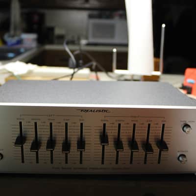 Restored Realistic 31-1988A 5 band Graphic Equalizer (2) image 3