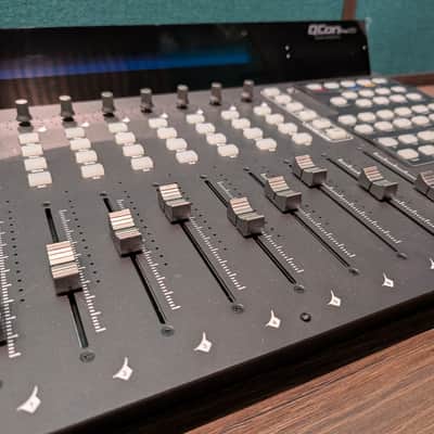 Icon QCon Pro G2 DAW Controller (New) image 5