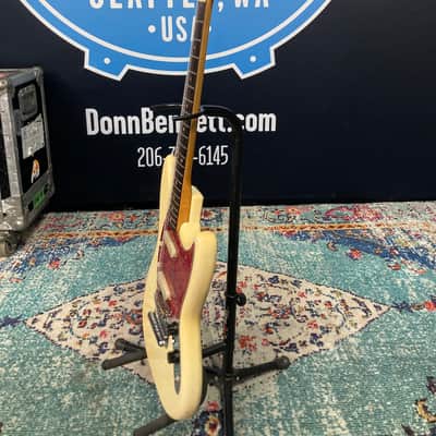Fender Tom Hamilton's Aerosmith, Mustang Electric Guitar (#27) - Blonde image 16