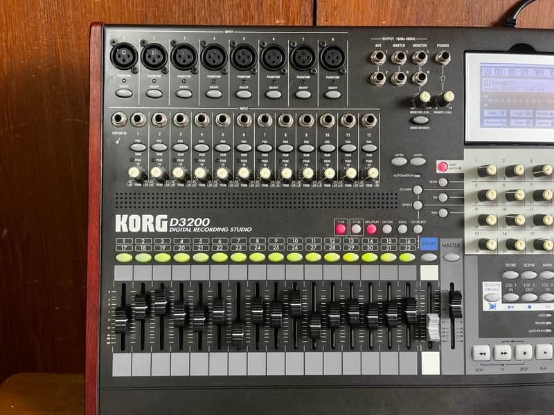 Korg D3200 32-Track Digital Recording Studio Desktop Recorder | Reverb